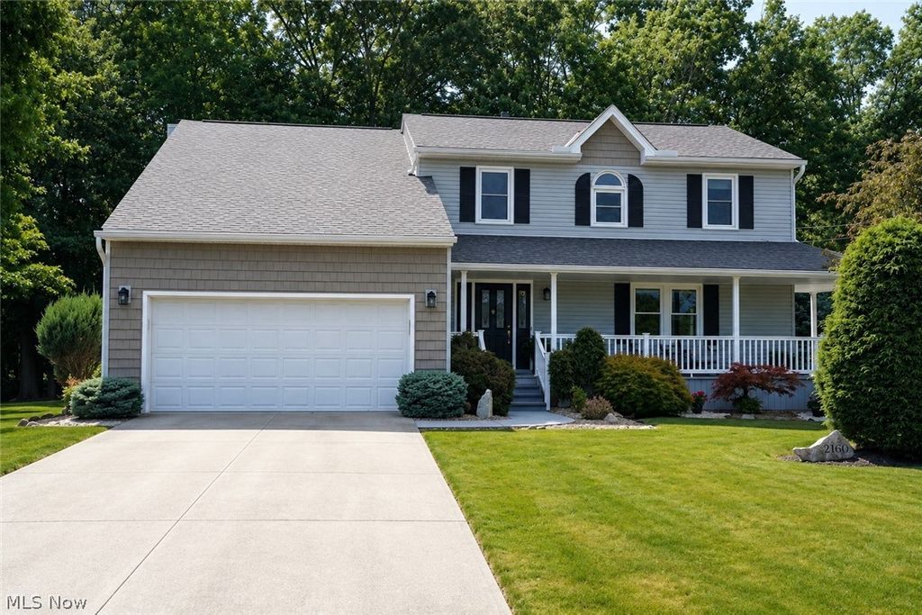 2160 Lake Breeze Road, Sheffield Village, OH 44054