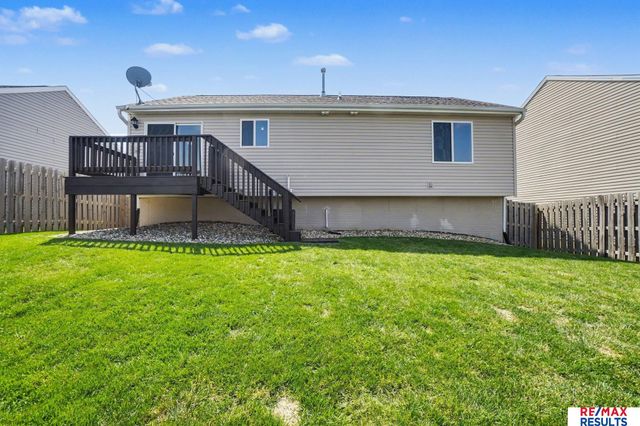 19618 Gail Avenue, Omaha, NE 68135