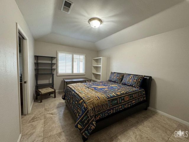 2508 Dover Hill Drive, Bakersfield, CA 93311