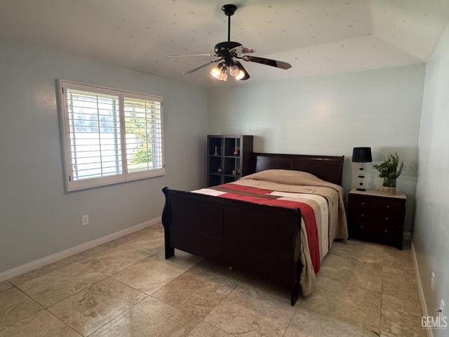 2508 Dover Hill Drive, Bakersfield, CA 93311
