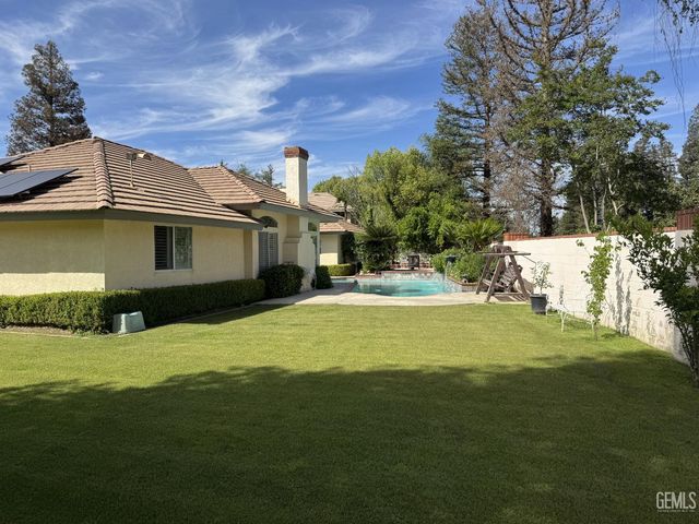 2508 Dover Hill Drive, Bakersfield, CA 93311