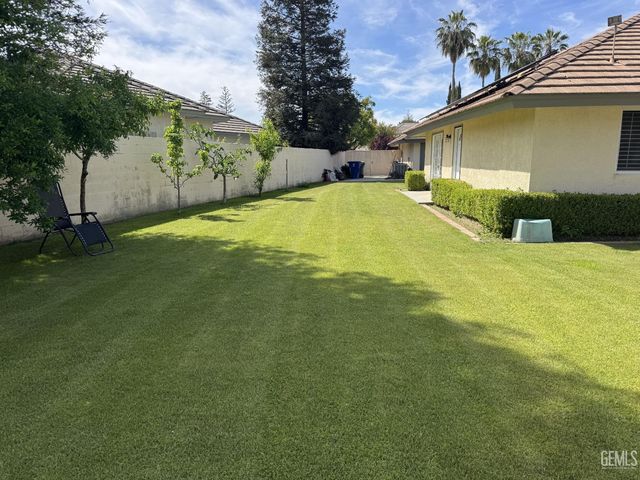 2508 Dover Hill Drive, Bakersfield, CA 93311
