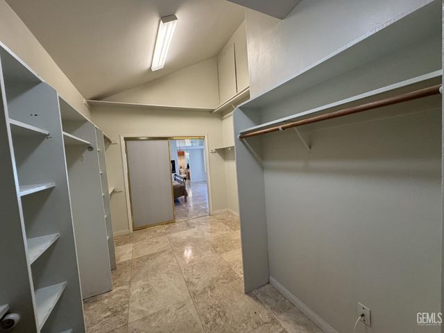 2508 Dover Hill Drive, Bakersfield, CA 93311