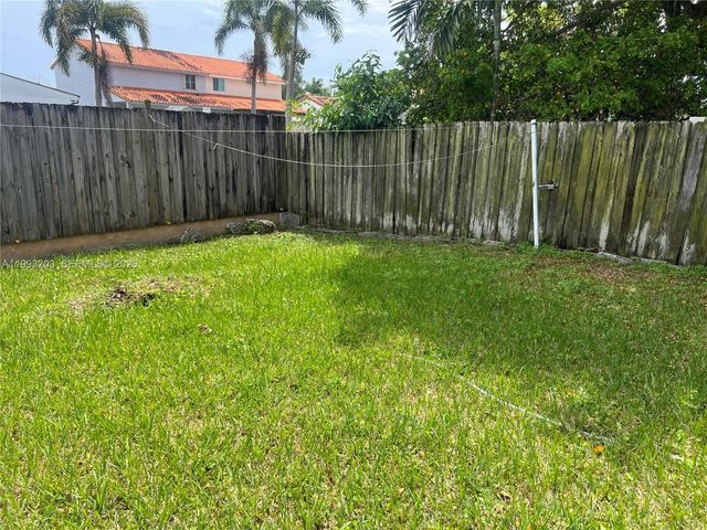 20845 SW 122nd Ct, Miami, FL 33177