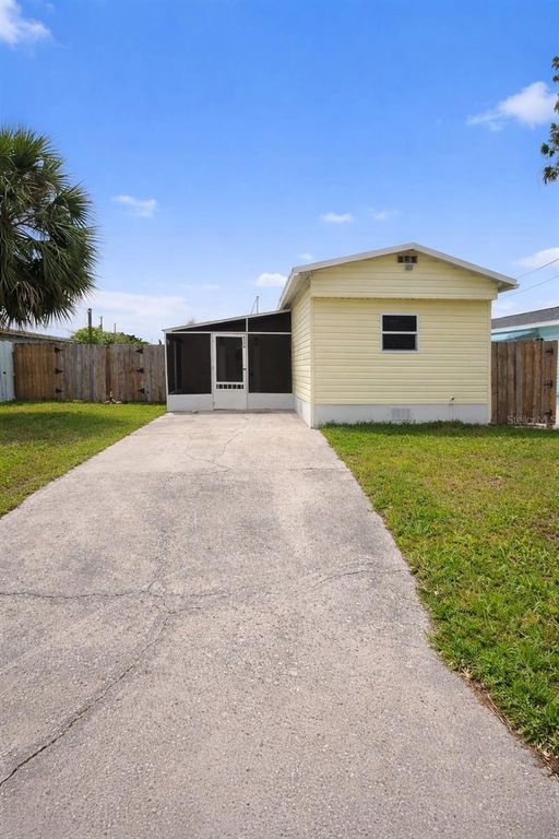 6726 ALBATROSS LANE, Hudson, FL 34667