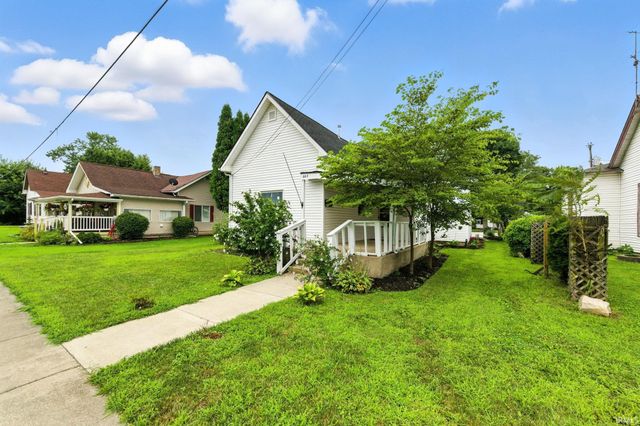 862 S Jackson Street, Frankfort, IN 46041