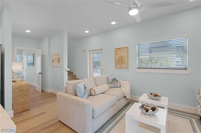 2633 Estero BLVD, Fort Myers Beach, FL 33931