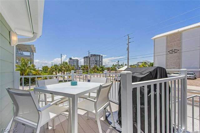 2633 Estero BLVD, Fort Myers Beach, FL 33931