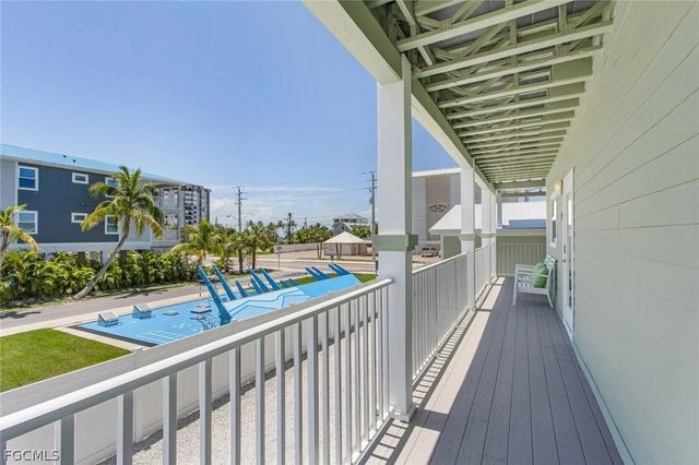 2633 Estero BLVD, Fort Myers Beach, FL 33931