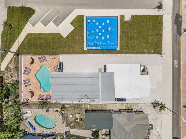 2633 Estero BLVD, Fort Myers Beach, FL 33931
