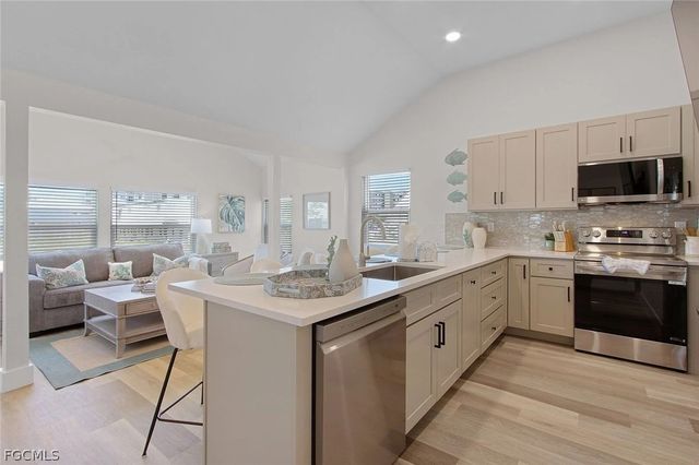 2633 Estero BLVD, Fort Myers Beach, FL 33931