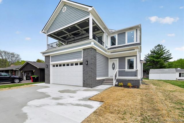 37235 Jefferson Avenue, Harrison Twp, MI 48045
