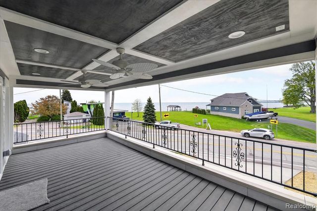 37235 Jefferson Avenue, Harrison Twp, MI 48045