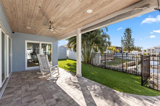 312 WESTWINDS DRIVE, Palm Harbor, FL 34683