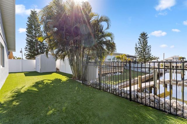 312 WESTWINDS DRIVE, Palm Harbor, FL 34683