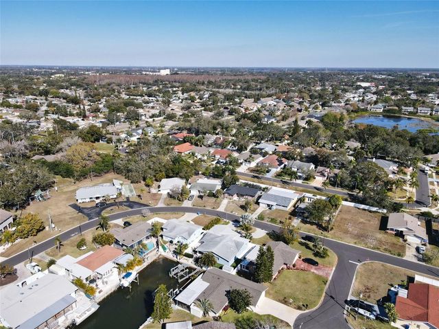 312 WESTWINDS DRIVE, Palm Harbor, FL 34683