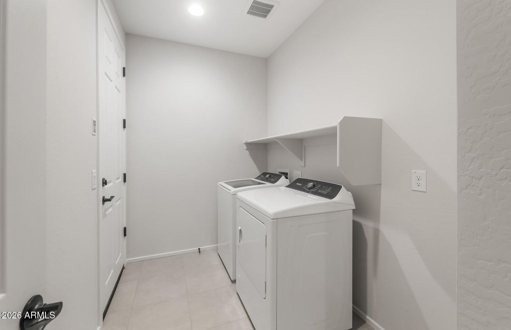 7846 W CACTUS WREN Way, Florence, AZ 85132 — photo 4