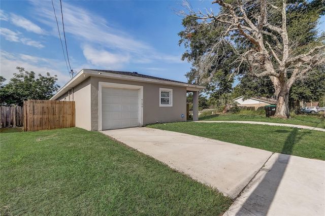 6120 DENSON DRIVE, Orlando, FL 32808