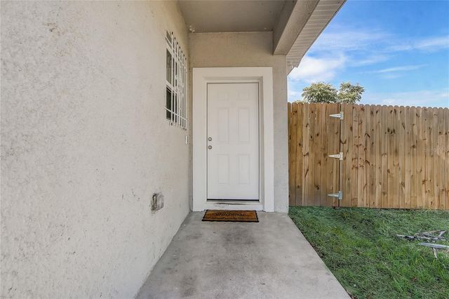 6120 DENSON DRIVE, Orlando, FL 32808