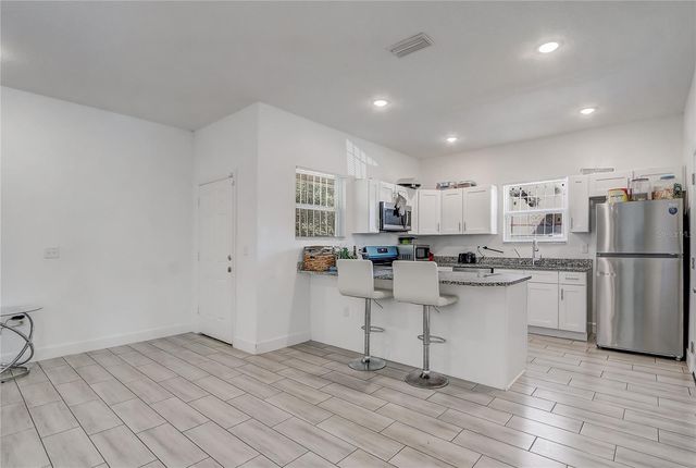 6120 DENSON DRIVE, Orlando, FL 32808