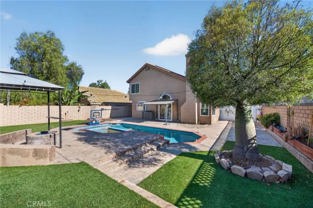 24432 Calle Tassjara, Murrieta, CA 92562