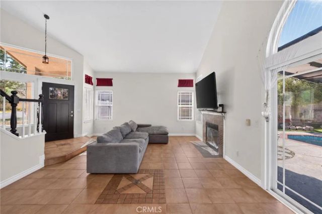 24432 Calle Tassjara, Murrieta, CA 92562