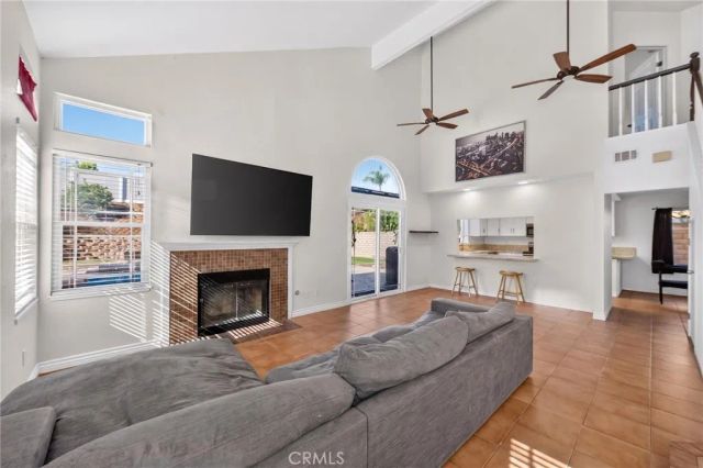 24432 Calle Tassjara, Murrieta, CA 92562