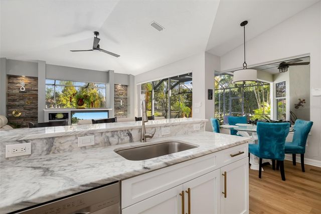 6215 WARBLER LANE, Lakewood Ranch, FL 34202