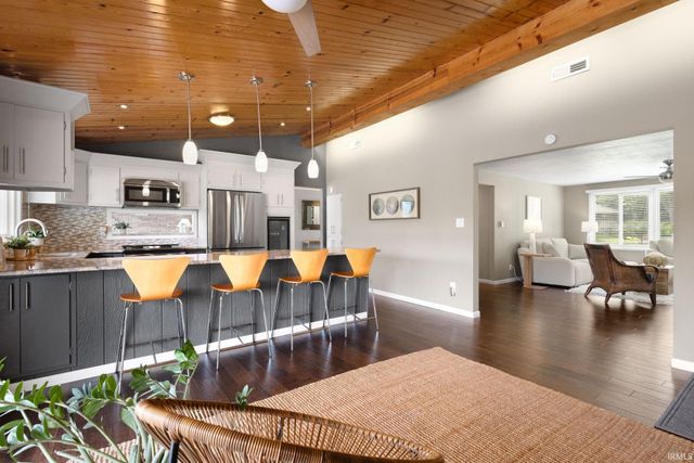 17575 Juday Lake Drive, South Bend, IN 46635