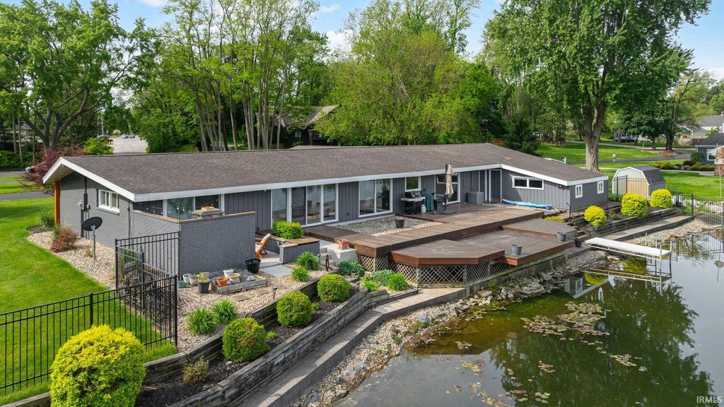 17575 Juday Lake Drive, South Bend, IN 46635