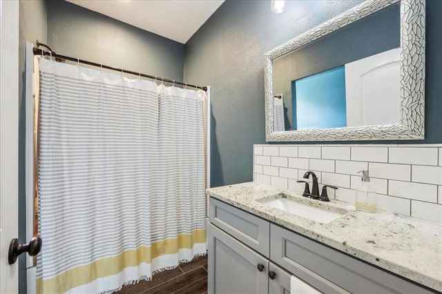 3520 Michelle Avenue, Vidor, TX 77662