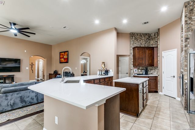 26404 Grey Horse Run, San Antonio, TX 78260