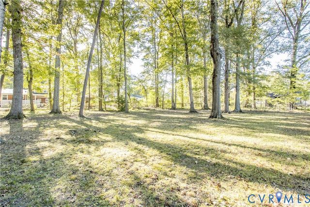 14510 Rivermont Rd, Chester, VA 23836