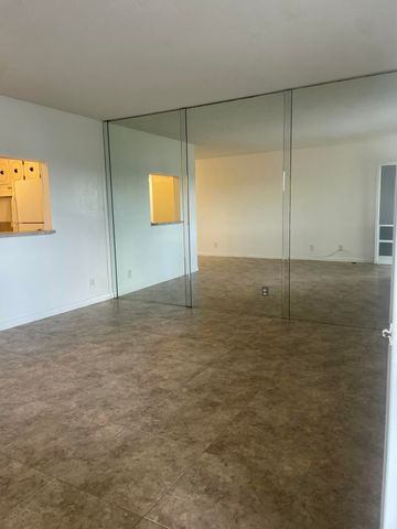500 Village Green Circle W 302, Palm Springs, FL 33461
