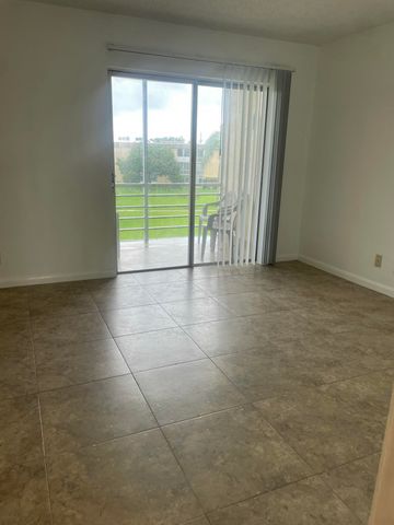 500 Village Green Circle W 302, Palm Springs, FL 33461