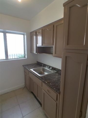 825 Euclid Ave 2, Miami Beach, FL 33139