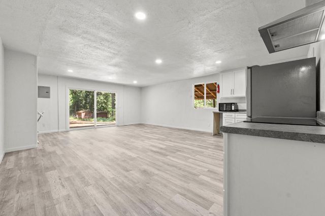 2809 Gardella Ln, Camino, CA 95709