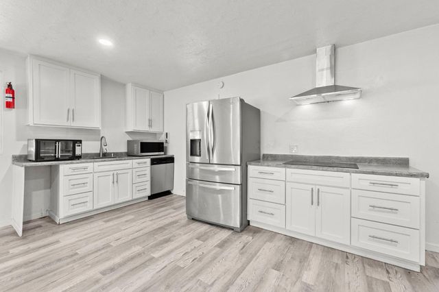 2809 Gardella Ln, Camino, CA 95709