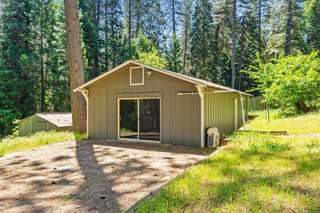 2809 Gardella Ln, Camino, CA 95709