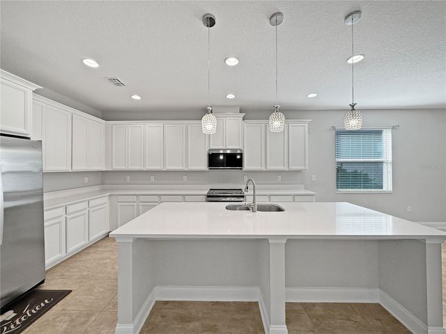 1144 NARCOOSSEE DEL SOL BOULEVARD, St Cloud, FL 34771