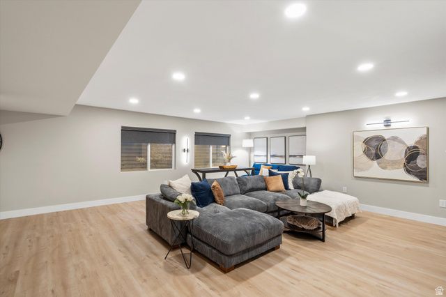 227 E 1500 N, Layton, UT 84041