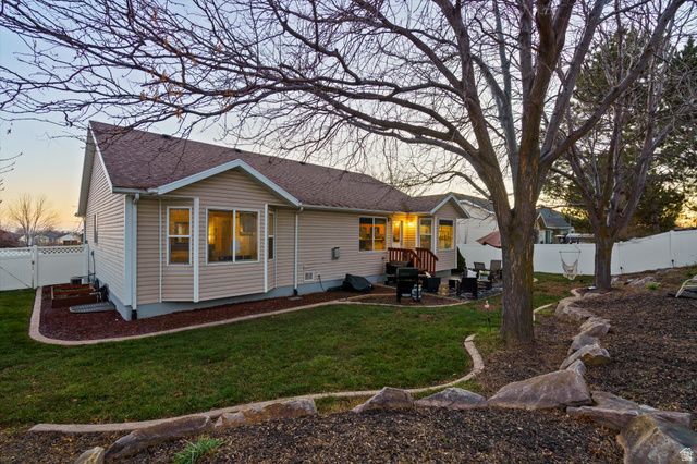 227 E 1500 N, Layton, UT 84041