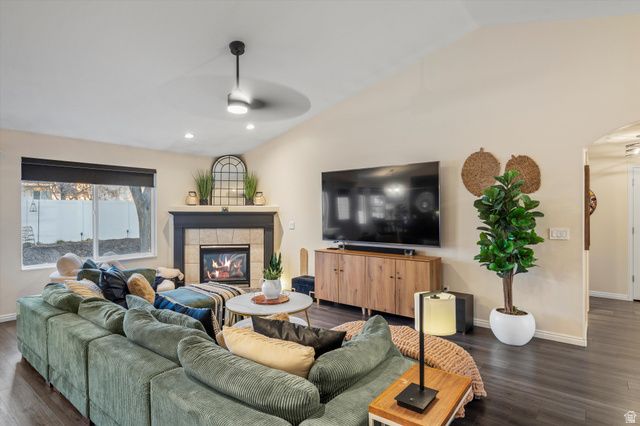 227 E 1500 N, Layton, UT 84041