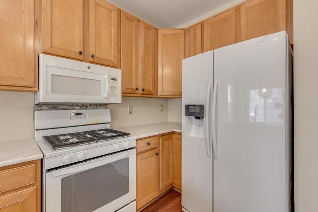 333 HARBOUR BLVD, Cinnaminson, NJ 08077