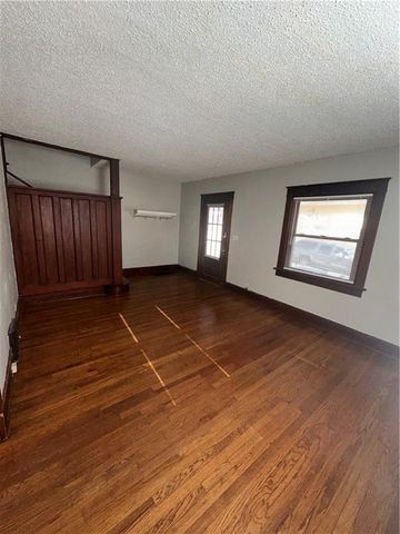 4462 Francis Street, Kansas City, KS 66103