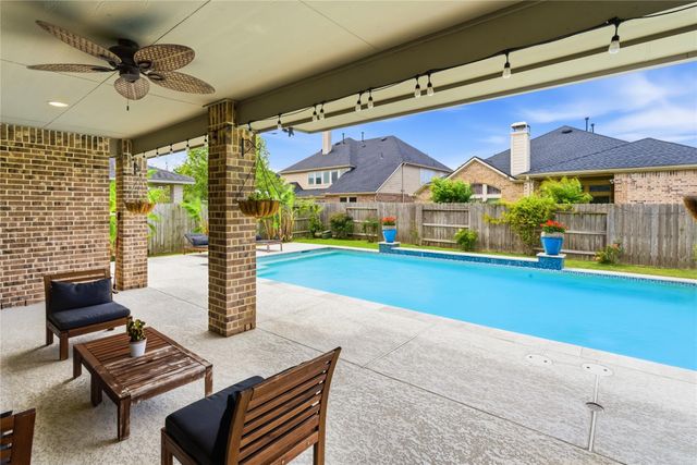 7614 Paradise River Drive, Sugar Land, TX 77479