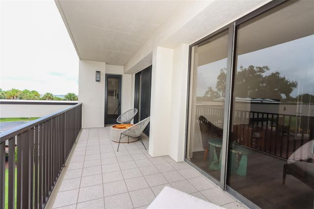 4 BELLEVIEW BOULEVARD 205, Clearwater, FL 33756