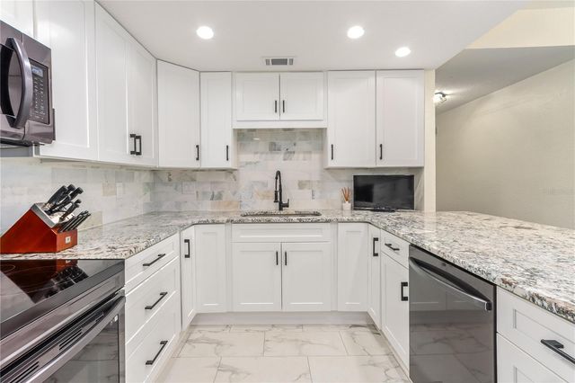 4 BELLEVIEW BOULEVARD 205, Clearwater, FL 33756