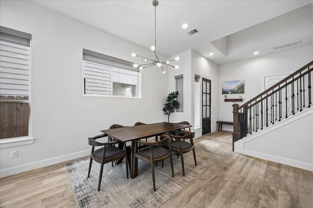 2804 Grand Fountains Drive B, Houston, TX 77054