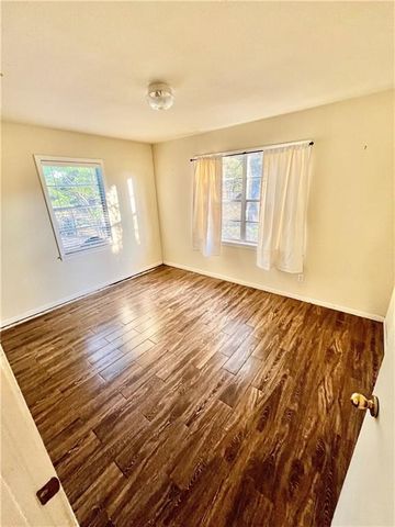 813 N Houston St, Aransas Pass, TX 78336